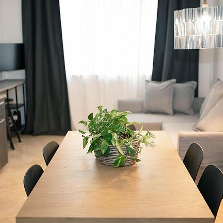 Black Marble - Design Apartment Bari Exterior photo